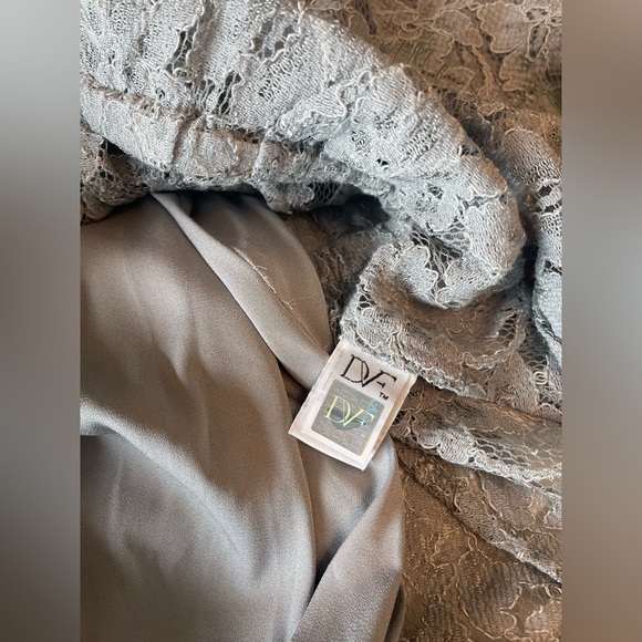 Diane von Furstenburg authentic lace dress size 6 - Picture 13 of 14